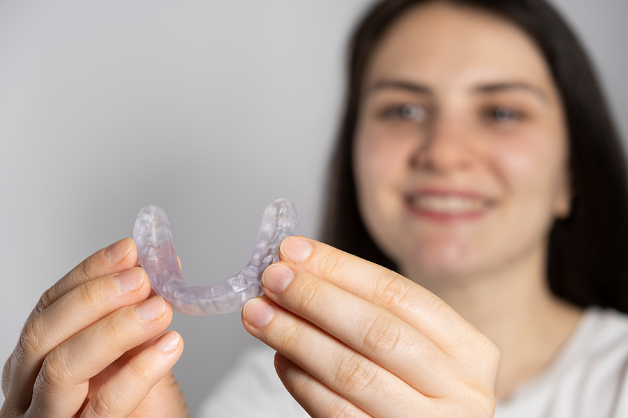 How To Get a Perfect Smile With Invisalign